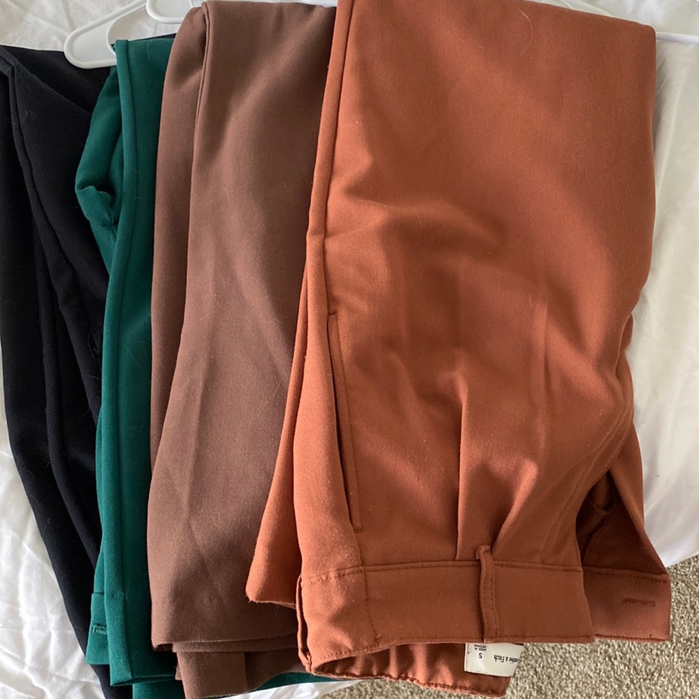 Abercrombie and Fitch wide leg trouser size small -4 pack